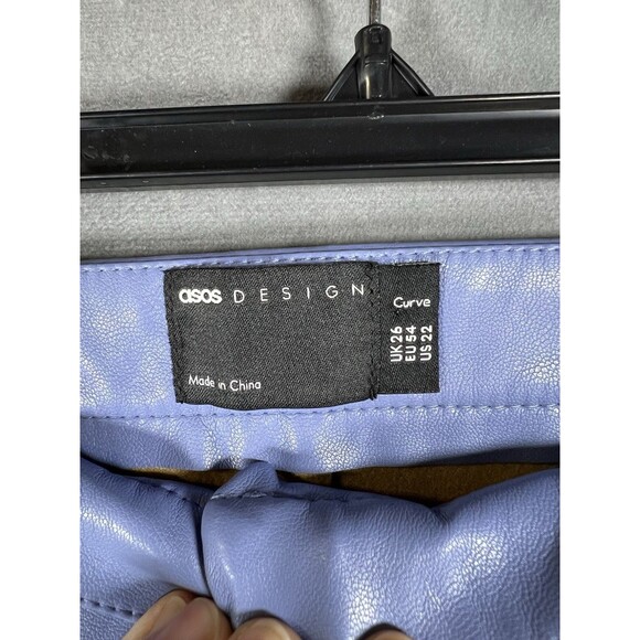 ASOS Design Curve Faux Leather Cropped Capri Pants Blue Women Plus Size 22 - Picture 3 of 10